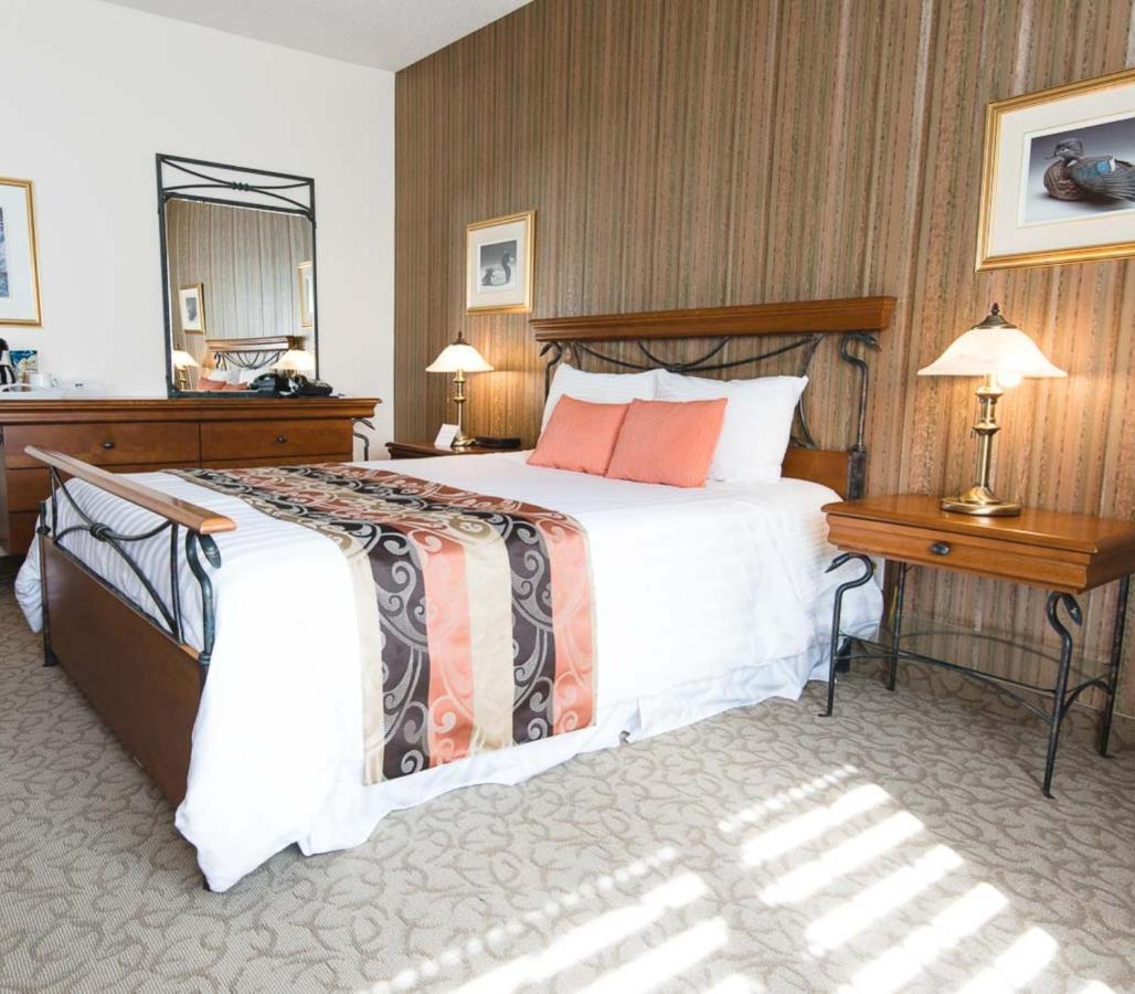 Auberge Des 21 La Baie Esterno foto