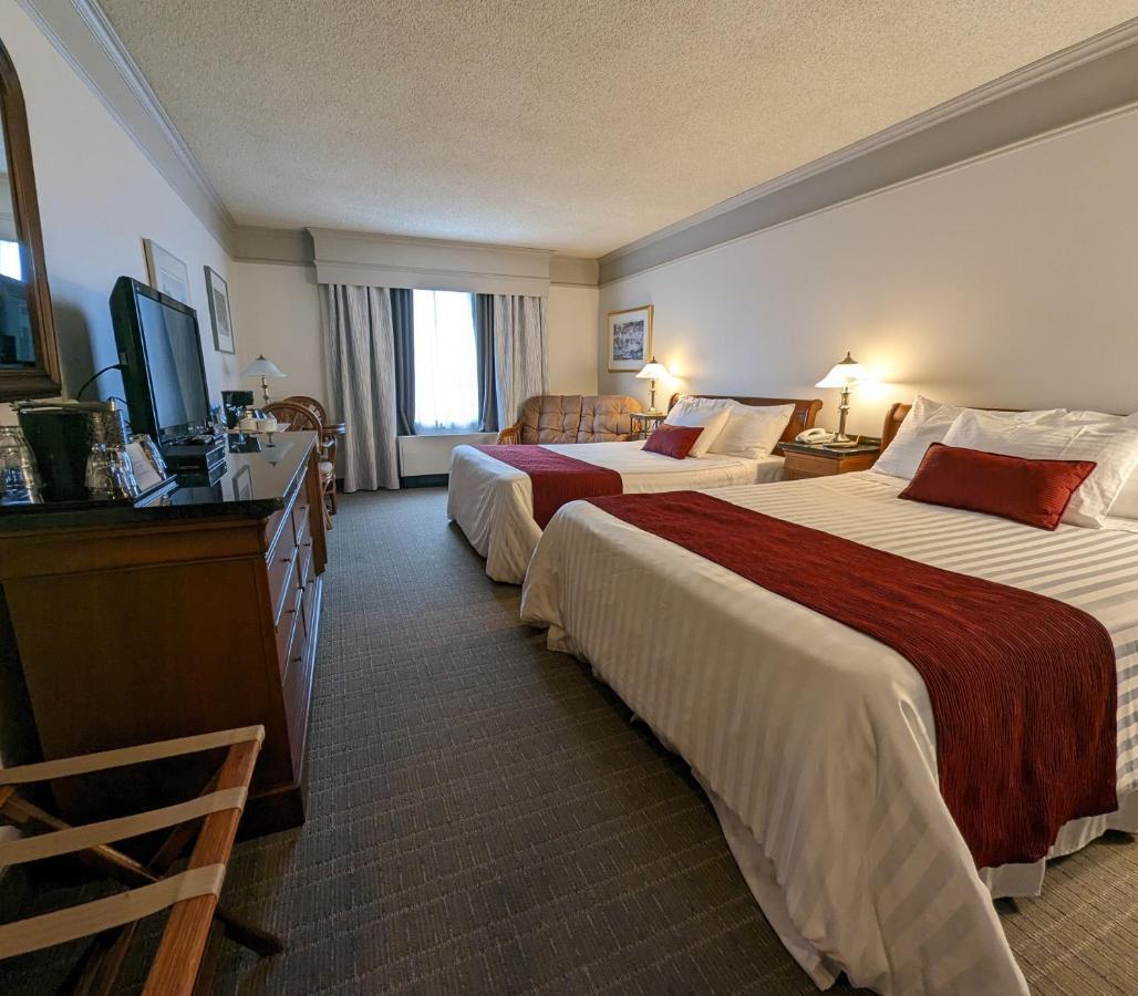 Auberge Des 21 La Baie Esterno foto